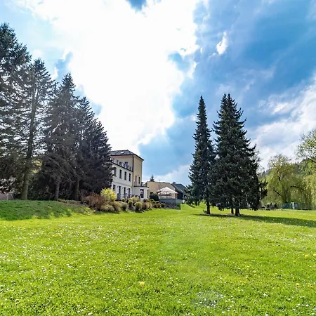Samechov - Sauna Zdarma Po Celý Pobyt 3* Chocerady